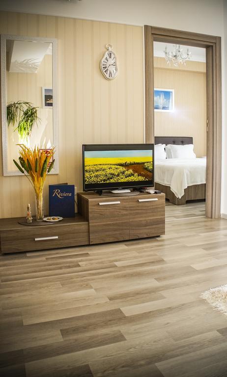 Summerland Beach Privilege Mamaia